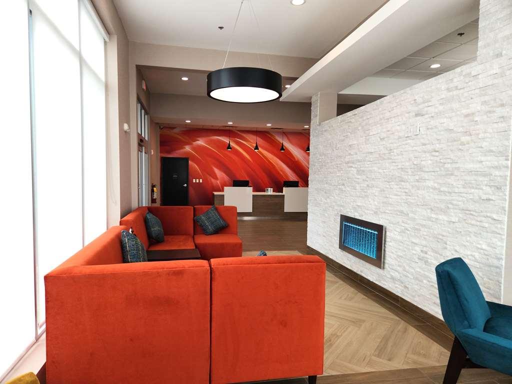Best Western Plus Mobile Inn And Suites Interior photo