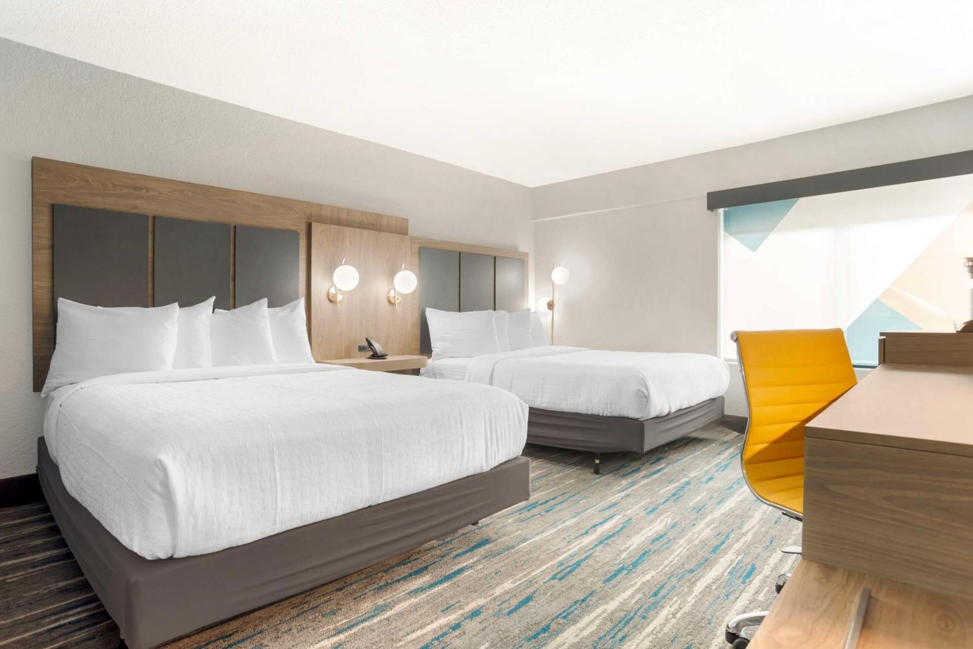 Best Western Plus Mobile Inn And Suites Exterior photo